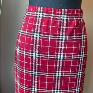 Shein - Straight Skirt in Plaid. Sz. L